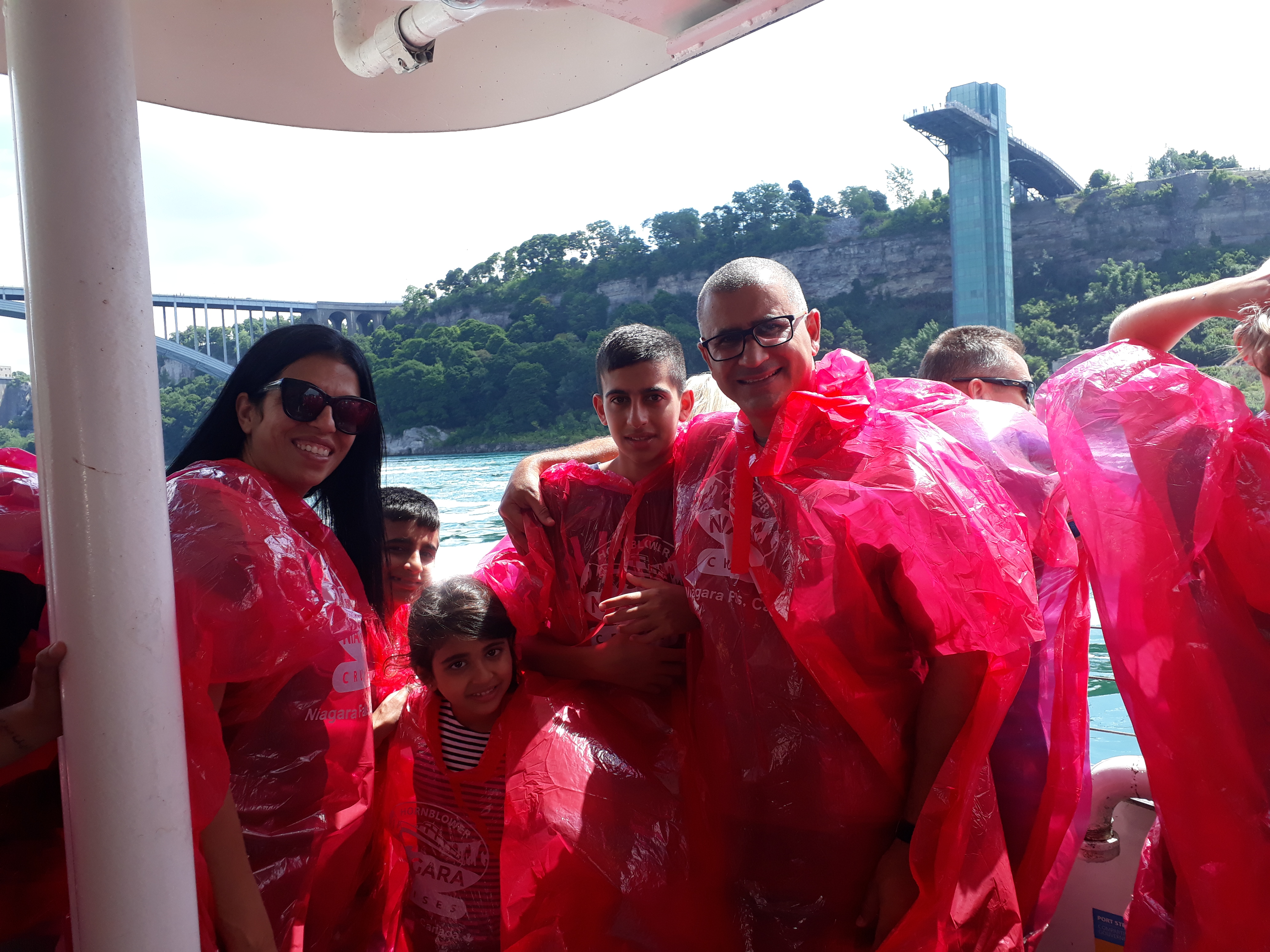 שייט למפלי הניאגרה